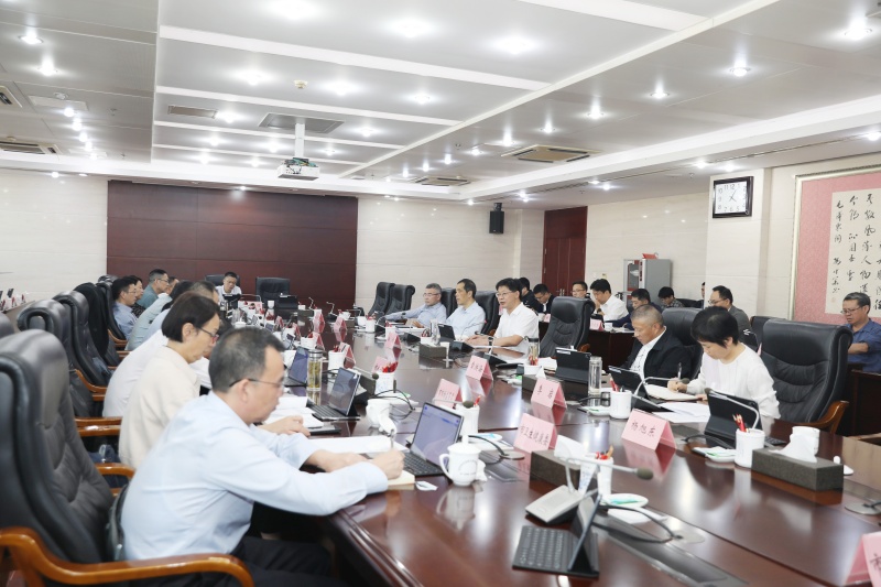 2231435368066514.jpg 常委会.jpg
